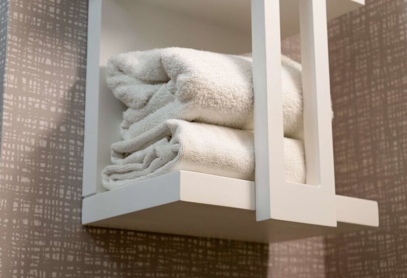 فندق Hampton Inn Elkhorn Lake Geneva Area