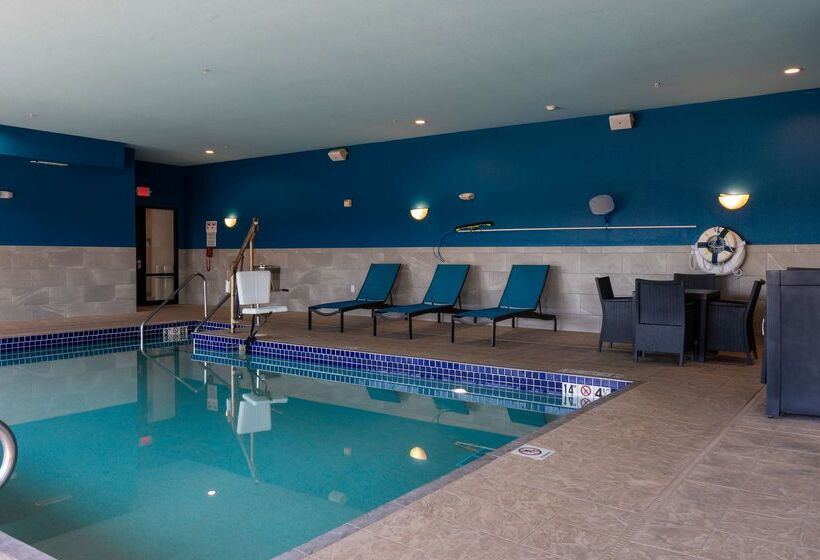 فندق Hampton Inn Elkhorn Lake Geneva Area