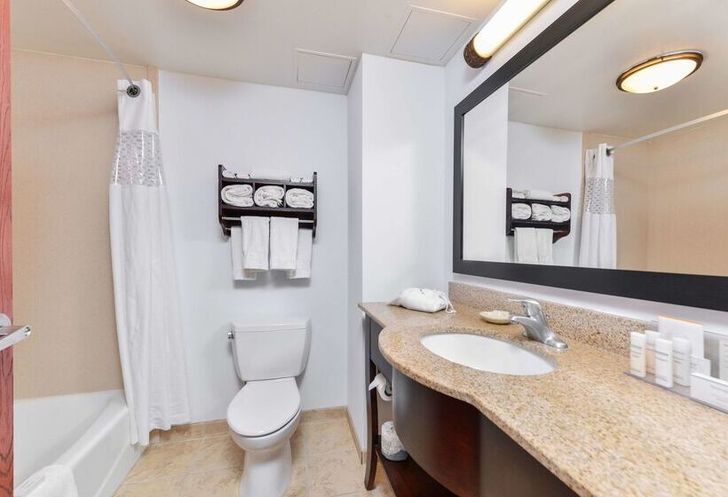 فندق Hampton Inn Gonzales