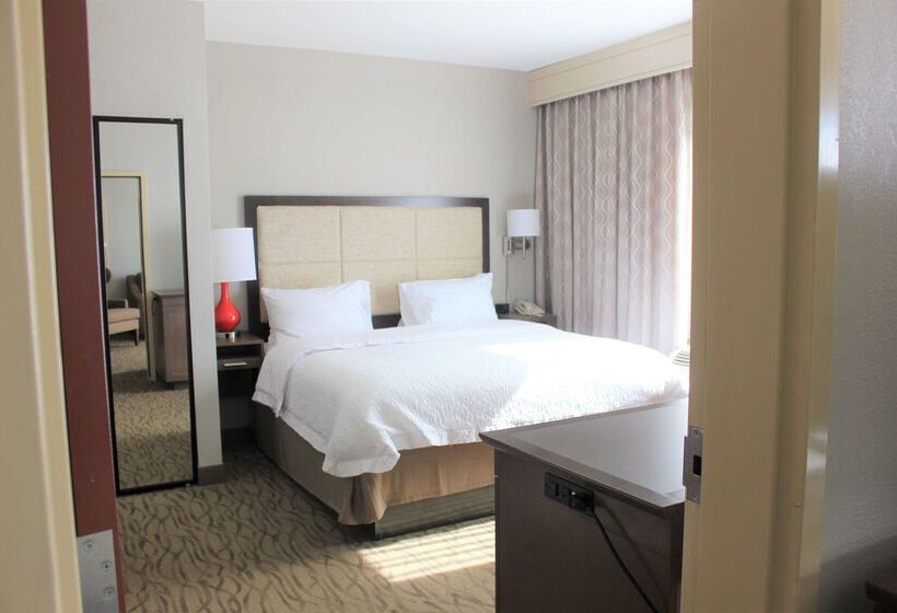 فندق Hampton Inn Gonzales