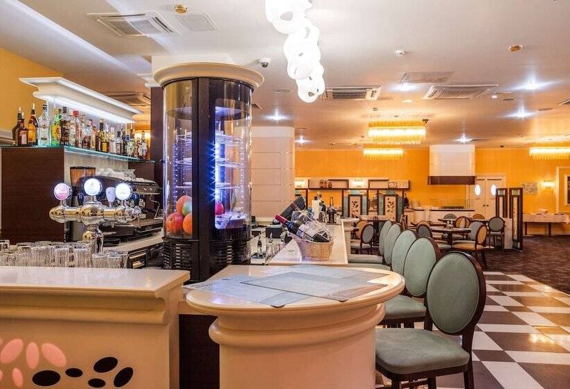 בית מלון כפרי Hilton Garden Inn Krasnodar