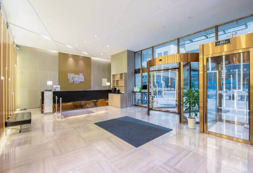 Отель Holiday Inn Express Changzhou Centre, An Ihg