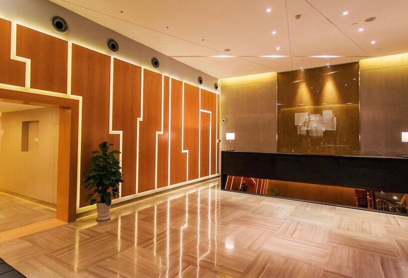 Отель Holiday Inn Express Changzhou Centre, An Ihg