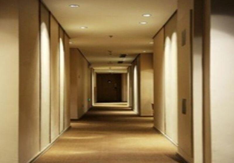 בית מלון כפרי Holiday Inn Express Shenyang Golden Corridor, An Ihg