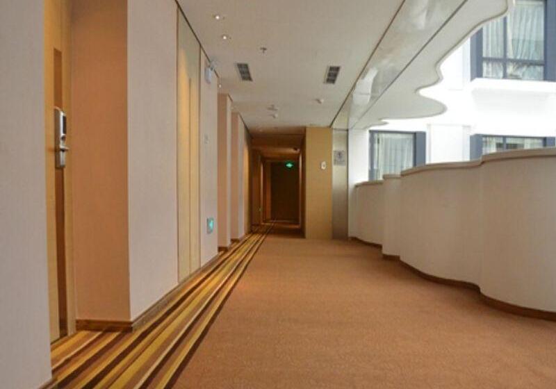 בית מלון כפרי Holiday Inn Express Shenyang Golden Corridor, An Ihg