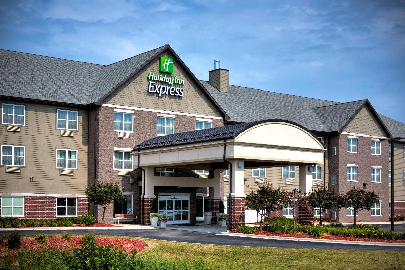 Отель Holiday Inn Express & Suites - Green Bay East, An Ihg