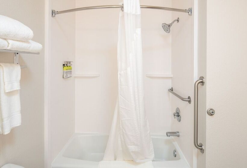 호텔 Holiday Inn Express & Suites N Waco Area   West, An Ihg