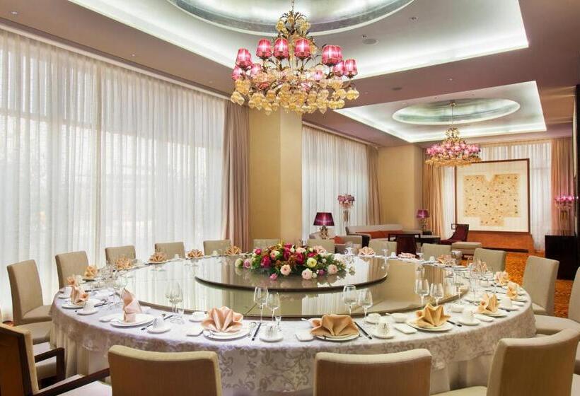 בית מלון כפרי Holiday Inn Nanyang By Ihg