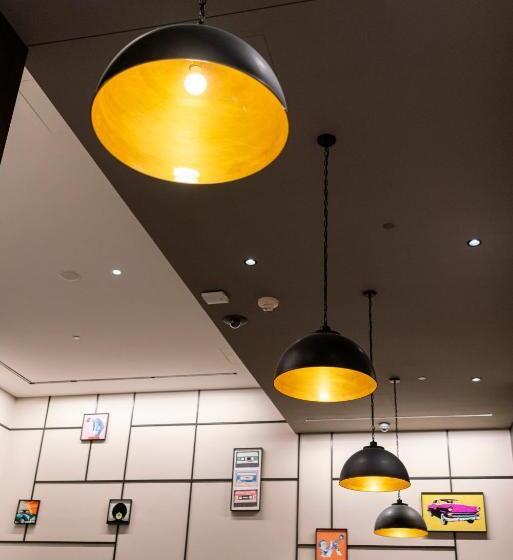 酒店 Hollywood Casino At Greektown