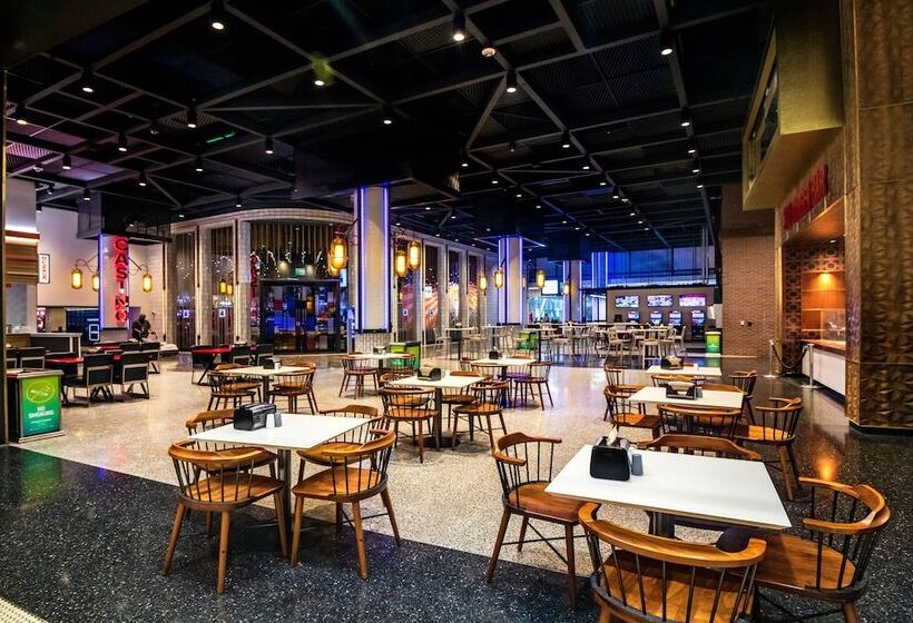 酒店 Hollywood Casino At Greektown