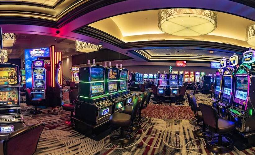 酒店 Hollywood Casino At Greektown