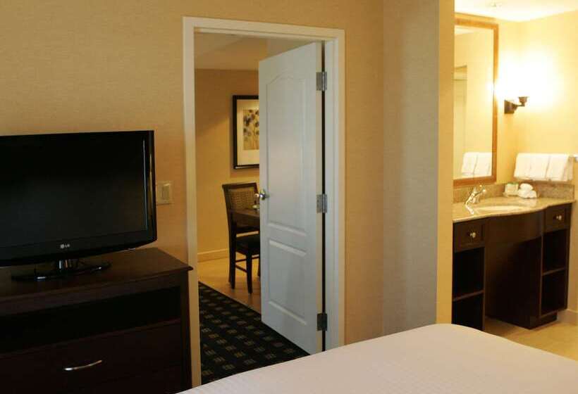 فندق Homewood Suites By Hilton Toronto Airport Corporate Centre