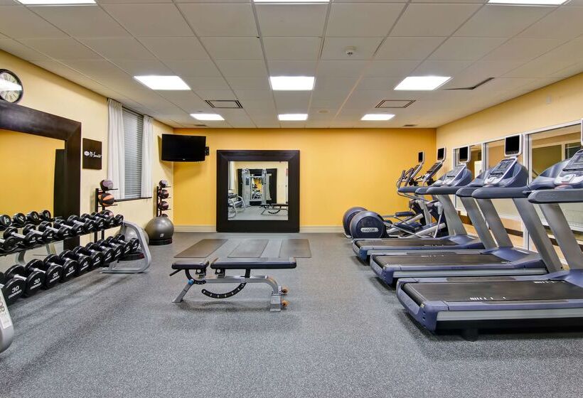 فندق Homewood Suites By Hilton Toronto Airport Corporate Centre