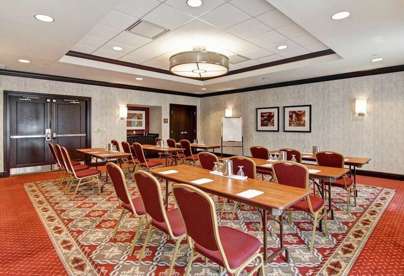 فندق Homewood Suites By Hilton Toronto Airport Corporate Centre