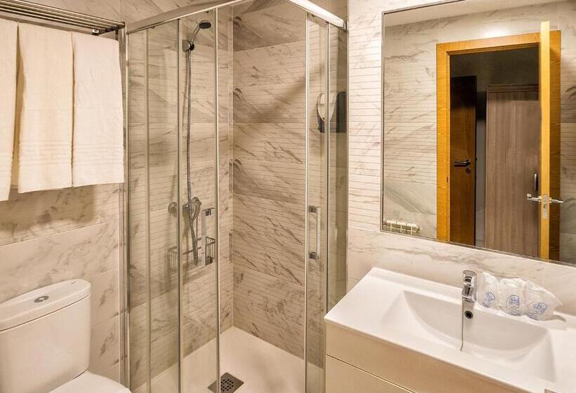 هتل Hostal Real Aranjuez