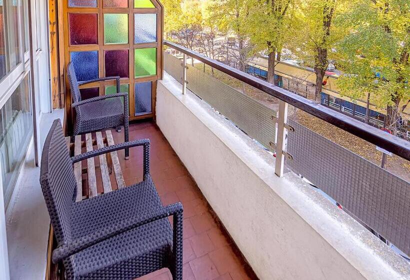 هتل Hostal Real Aranjuez