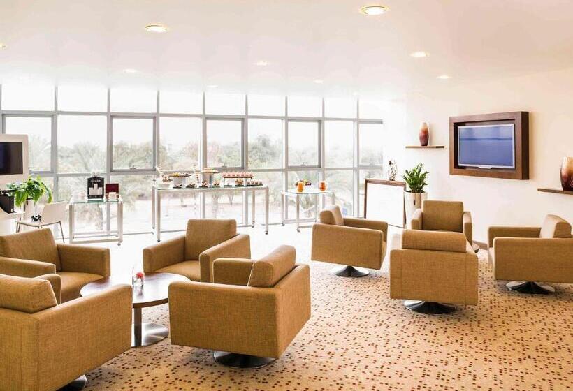Отель Ibis Abu Dhabi Gate