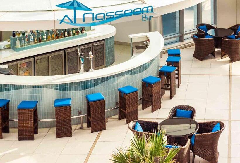 Отель Ibis Abu Dhabi Gate