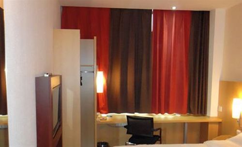 호텔 Ibis  Hangzhou South Station