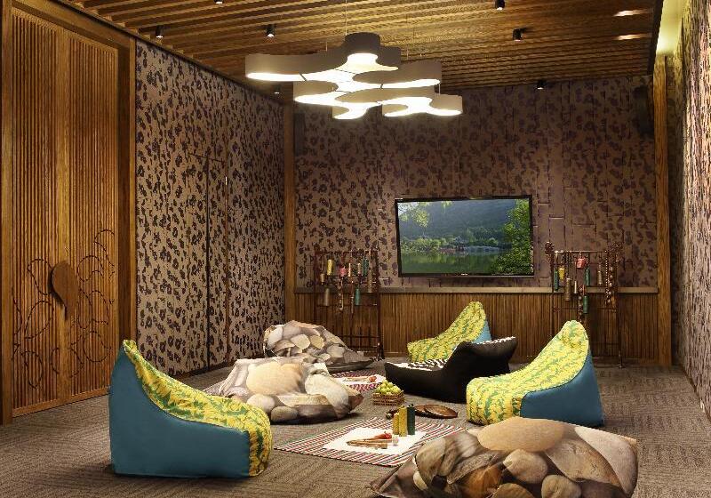 هتل Indigo Lijiang Ancient Town, An Ihg