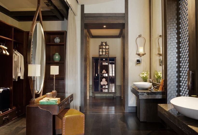 هتل Indigo Lijiang Ancient Town, An Ihg