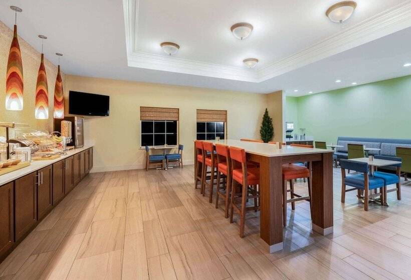 בית מלון כפרי La Quinta Inn & Suites By Wyndham Broussard  Lafayette Area