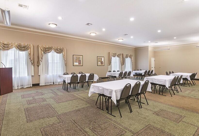 酒店 La Quinta By Wyndham Waxahachie