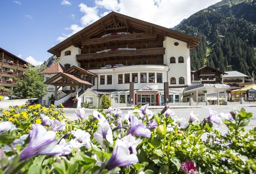 هتل Mittagskogel Pitztal