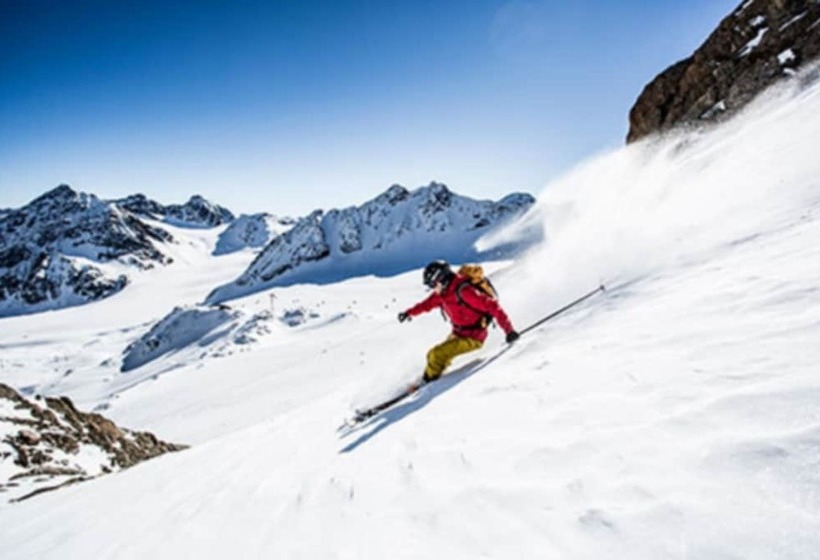 هتل Mittagskogel Pitztal