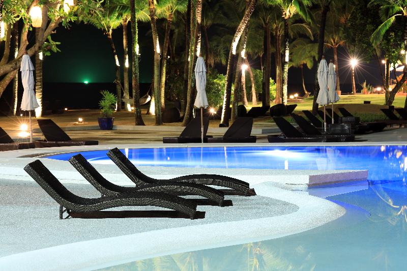 Отель Natai Beach Resort