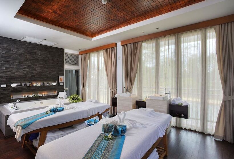 Отель Natai Beach Resort