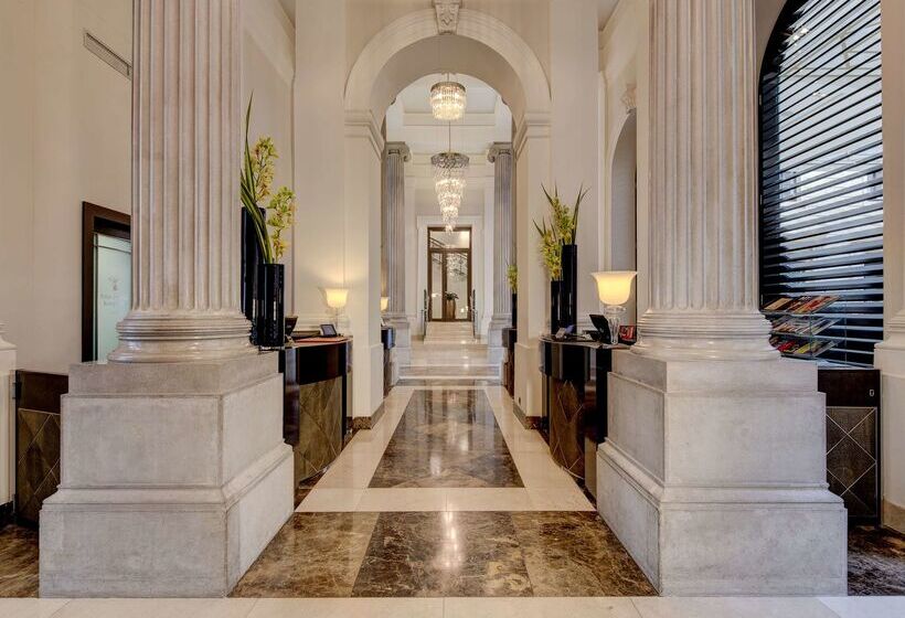 هتل Anantara Palais Hansen Vienna