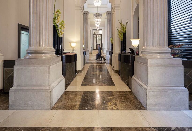 هتل Anantara Palais Hansen Vienna