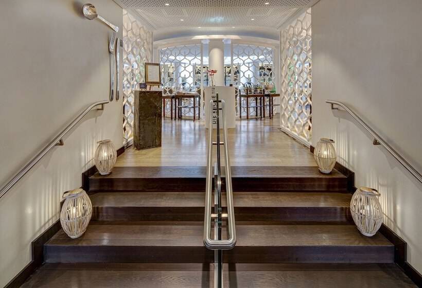 هتل Anantara Palais Hansen Vienna