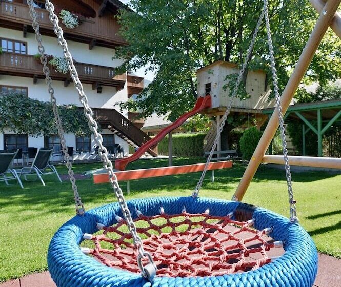 فندق Pension Traube