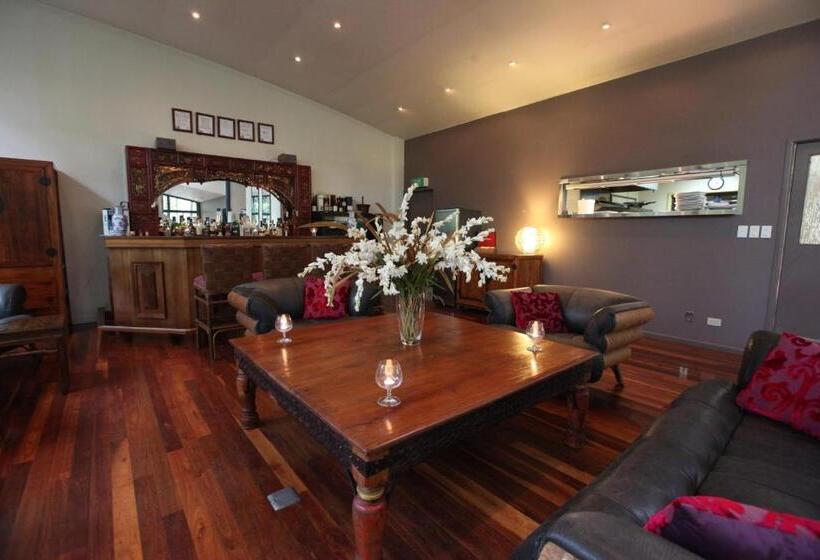 ホテル Pethers Rainforest Retreat