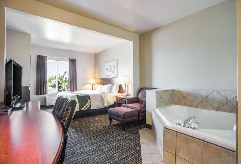 فندق Quality Inn Parsons North