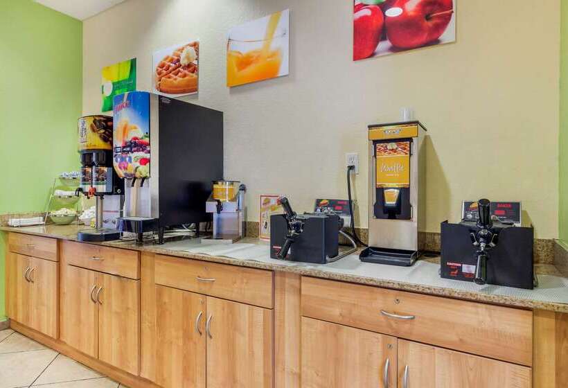 فندق Quality Inn & Suites Lehigh Acres Fort Myers