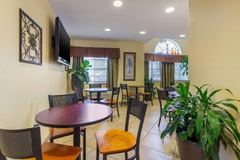 فندق Quality Inn & Suites Lehigh Acres Fort Myers