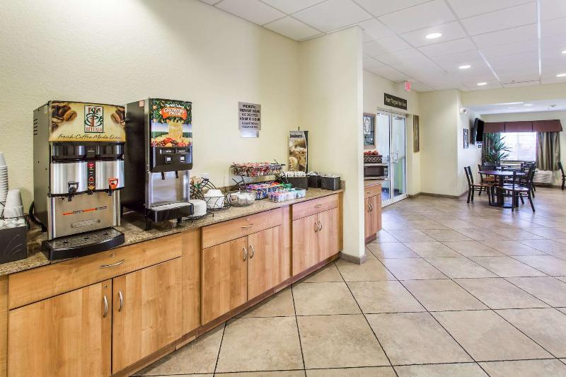فندق Quality Inn & Suites Lehigh Acres Fort Myers