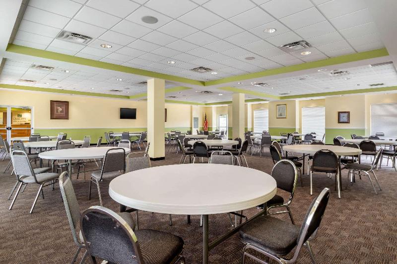 فندق Quality Inn & Suites Lehigh Acres Fort Myers