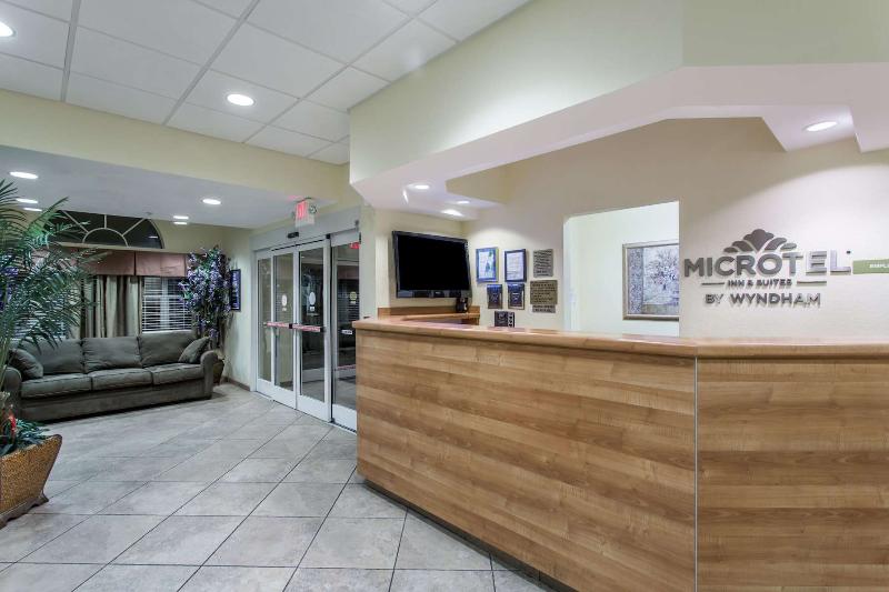 فندق Quality Inn & Suites Lehigh Acres Fort Myers