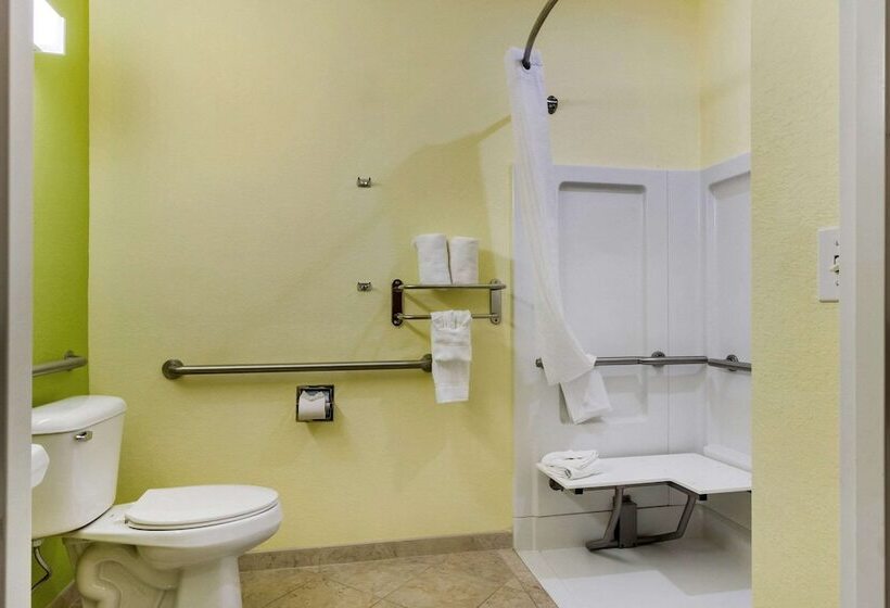 فندق Quality Inn & Suites Lehigh Acres Fort Myers