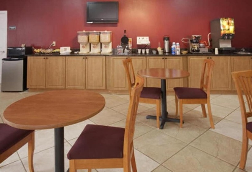 בית מלון כפרי Quality Inn