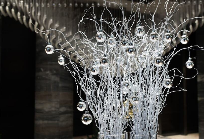 فندق Renaissance Guiyang