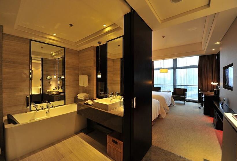 فندق Renaissance Guiyang