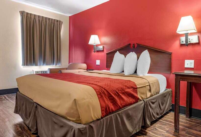 فندق Rodeway Inn