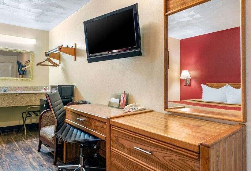 فندق Rodeway Inn