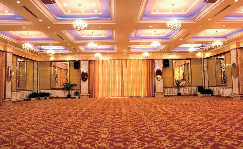 호텔 Royal Tulip On The Beach in Shanghai