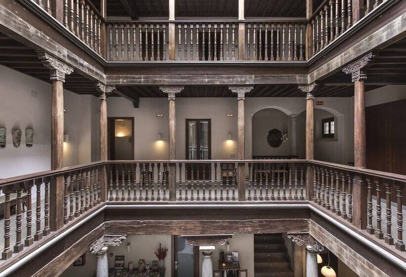 هتل Shine Albayzin